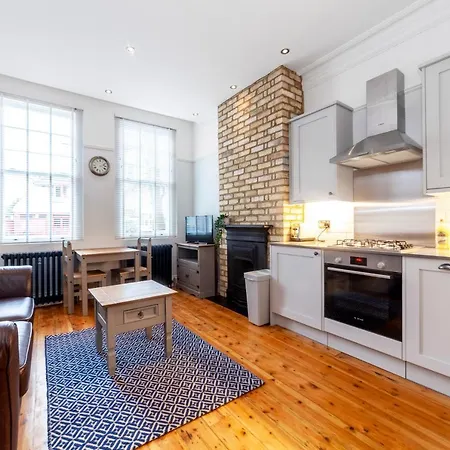 Stylish 1 Bdr Apt Wcommunal Garden, Greenwich Londra Esterno foto